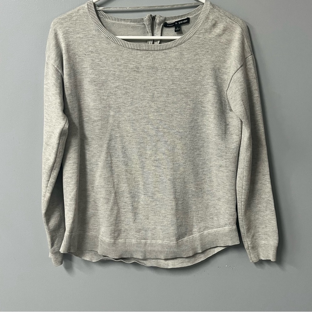 cable and‎ gauge yummy crewneck sweatshirt light grey size s zipper back rayon
